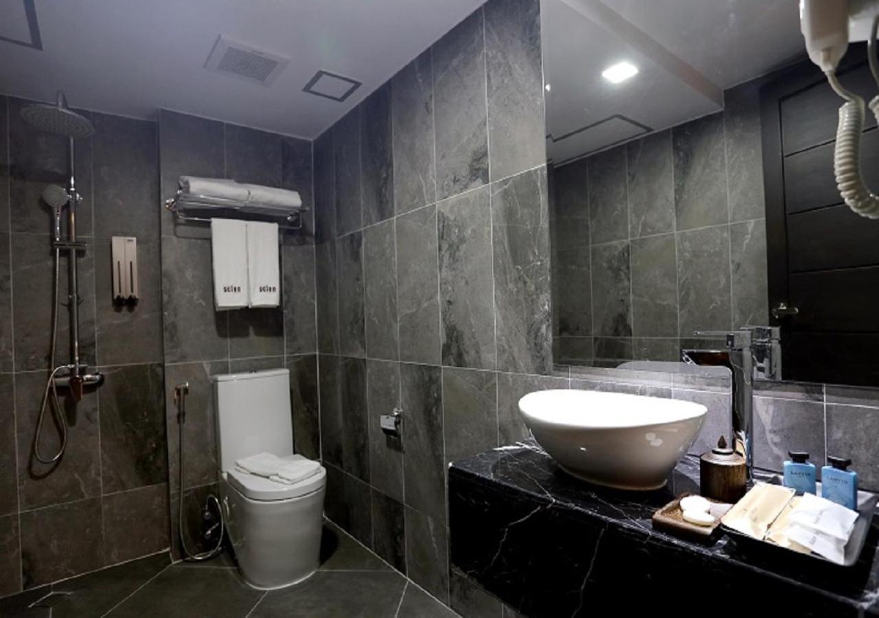 Hotel Scion Yangon Esterno foto
