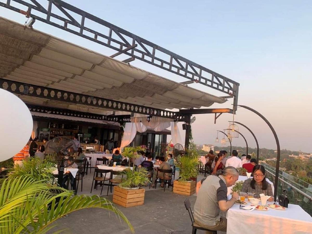 Hotel Scion Yangon Esterno foto